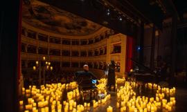 "Lumina", i concerti al lume di candela al teatro Rossini di Civitanova