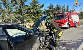 Scontro tra due auto lungo la provinciale 360: il traffico va in tilt