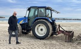 Prove d'estate a Civitanova, al via la pulizia delle spiagge. Ciarapica: "Pronte tra pochi giorni”