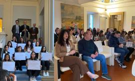 Una borsa di studio da 2500 euro per gli studenti meritevoli: i nomi degli 11 vincitori del Premio Grifi