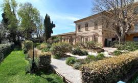 Macerata, l'Istituto Agrario apre al pubblico il fondo librario e documentario “Leopardi”