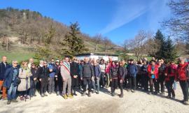 Pieve Torina, le passeggiate nella storia fanno il boom. Il sindaco: "Record di partecipanti"