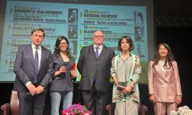 Castelraimondo, più di mille persone al Lanciano Forum per Stefania Andreoli