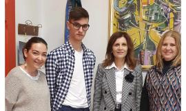 Macerata, Edoardo Grandicelli vince la finale nazionale dei Campionati di Filosofia: liceo "Leopardi" in festa