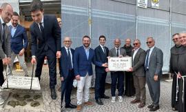 Treia celebra la posa della prima pietra del convento Santissimo Crocifisso. Mozzoni: "cambio di passo nella ricostruzione"