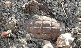 Treia, ritrovata una bomba a mano a Villa Spada: intervengono gli artificieri