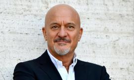 Civitanova, "La mia vita raccontata male": Claudio Bisio al teatro Rossini