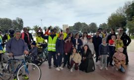 Civitanova, primavera fa rima con bici: si parte con una pedalata sul lungomare, all'arrivo porchetta