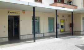 San Severino, via il container: torna operativo l'Ufficio postale di via Gorgonero
