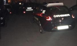 Tolentino, inseguimento dopo il tentato furto: auto contro la gazzella, è caccia a una banda di ladri
