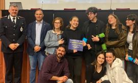 Macerata: gli studenti del Liceo Artistico premiati per opere contro l'abuso di alcol all'"ALContest"