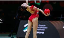 Ginastica ritmica, Anna Piergentili d'argento agli Europei: splendida prova per la 15enne di Sarnano