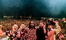 Montecosaro, l'energia dei Fast Animals and Slow Kids arriva sul palco del Mind Festival