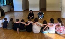 Civitanova, giovani talenti in scena: successo al cineteatro Conti per il corso di scrittura creativa