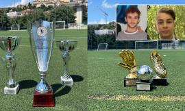 Memorial Grieco e Sacchi, torna il torneo di calcio a 5: in palio le maglie firmate, c'è anche quella di Zirkzee