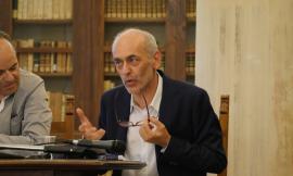 Macerata, "Dipende da noi": in piazza Cesare Battisti 300 secondi contro le dipendenze