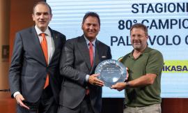 Pallavolo Macerata, premiato il presidente Tittarelli per la vittoria del Campionato di A3