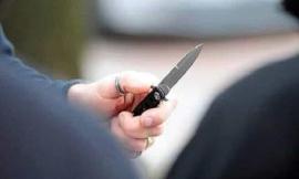 Civitanova, nell'auto con un coltello proibito e senza assicurazione: 30enne denunciato