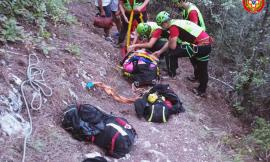 Accusa un malore durante la gara di corsa in montagna: 58enne recuperato in barella