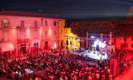 Popsophia torna alle origini: il festival riabbraccia Civitanova Alta per l'edizione 2025