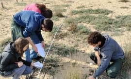 Unicam, escursione didattica nell'area floristica regionale “Tre Case”