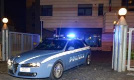 Civitanova, prima la rissa in centro poi aggredisce poliziotto al Pronto Soccorso: minorenne denunciato