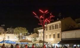 Violenza sulle donne, Civitanova si illumina di rosso. Domenica al Rossini "Non sto zitta"