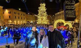 San Severino, al Capodanno si brinda in piazza: musica con dj Spyne per accogliere il 2025