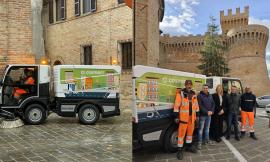 Urbisaglia, il servizio di pulizia del centro diventa "green": arriva una nuova spazzatrice elettrica