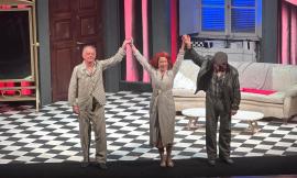 Matelica, tutto esaurito al Piermarini per "L’Ebreo" con Nancy Brilli: si chiude con successo la stagione teatrale