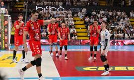 Lube, è una notte magica: Perugia piegata al tie-break, si va a gara 4 nelle semifinali scudetto
