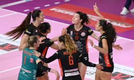 Gara 1 di Finale Playoff è arancionera! Una grande CBF Balducci HR batte 3-0 Messina in un Fontescodella infuocato