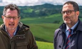 Ascoli, striscioni di minaccia per la titolare del panificio del 25 aprile: Francesco Borrelli interroga il ministro Piantedosi