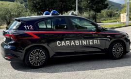 Camerino, minaccia il datore di lavoro con un coltello: arrestato 30enne operaio