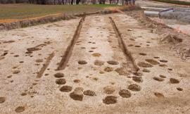 Camerino, eccezionale scoperta archeologica: emerge un abitato dell'età del ferro durante i lavori della Pedemontana