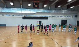 Sogno sfumato per l'Asd Gagliole C5, che esce comunque a testa alta dai playoff nazionali per mano del Baraccaluga Sogno sfumato per l'Asd Gagliole C5, che esce comunque a testa alta dai playoff nazionali per mano del Baraccaluga