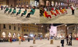 San Severino, tra corse con i sacchi e tirate alla fune, Di Contro e Serralta si preparano alla finale del Palio dei Castelli