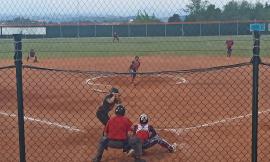 Softball, Ares Safety Macerata gioca bene e lotta ma non basta: vince la capolista Mkf Bollate