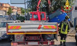 Macerata, incidente sul lavoro alla Cioci Motors: 67enne soccorso in eliambulanza