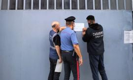 Tolentino, 25enne espulso dopo disordini in centro: sigilli all’autolavaggio dove lavorava