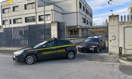 L'associazione sportiva opera come bar aperto al pubblico: blitz della Finanza, ora rischia sanzioni