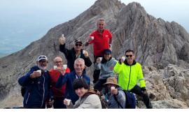 Gran Sasso, nuova impresa per gli scalatori "over" di Treia: il gruppo nato su Facebook non si ferma Gran Sasso, nuova impresa per gli scalatori "over" di Treia: il gruppo nato su Facebook non si ferma