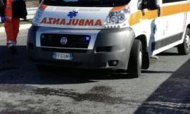 Incidente in un cantiere a Ussita, operaio cade dal tetto: trasferito all'ospedale