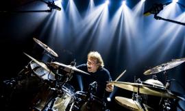 Macerata, Tullio De Piscopo porta "I Colori della Musica" al Teatro Lauro Rossi