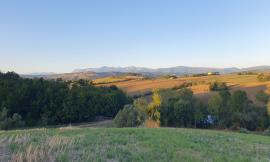 Pollenza dice no alla discarica a Cantagallo, il Comitato: "Luogo sacro, ci opporremo con ogni mezzo"