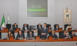 Acquaroli lancia la sua presidenza bis: "La sanità è la priorità, ampliamento Giunta garantisce più lavoro" Acquaroli lancia la sua presidenza bis: "La sanità è la priorità, ampliamento Giunta garantisce più lavoro"