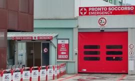 Cede il braccio del cestello durante la potatura: muore operaio di 64 anni