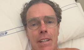 Cipollini operato ad Ancona: “Non si molla di un millimetro”. L’ex campione rassicura i fan dai social