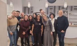 Maturità 2000, la classe del "Pannaggi" di Macerata si ritrova 25 anni dopo: "il tempo non è passato"