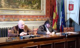 Pista di pattinaggio da record e Capodanno con spettacolo circense: le novità del Natale 2025 a Recanati